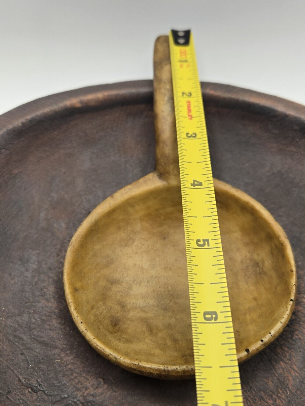 Resin Reproduction of an Early American Bowl And Kitchen Scoop - Picture 5 of 6